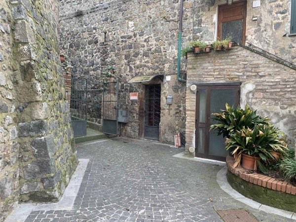 appartamento in vendita a Bolsena