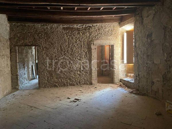 appartamento in vendita a Bolsena