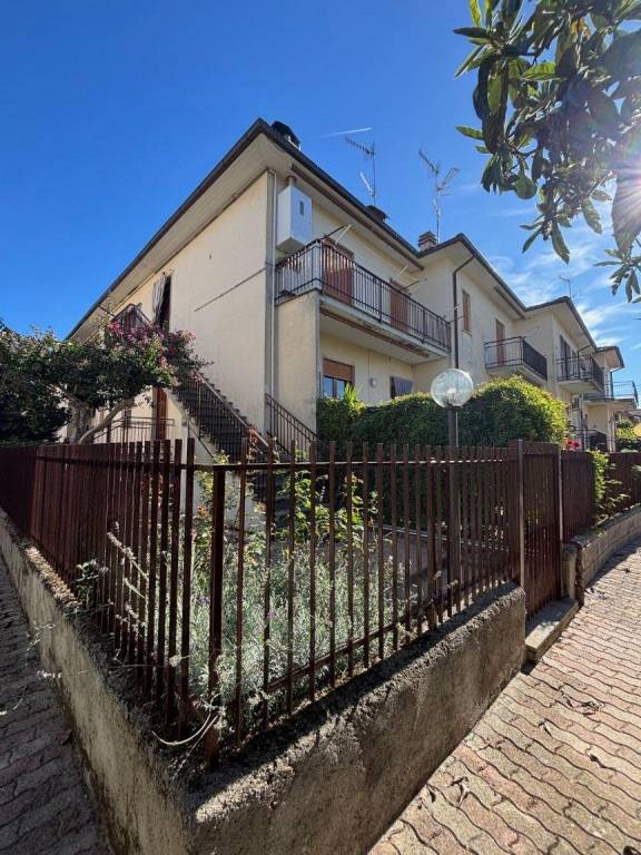 appartamento in vendita a Bolsena