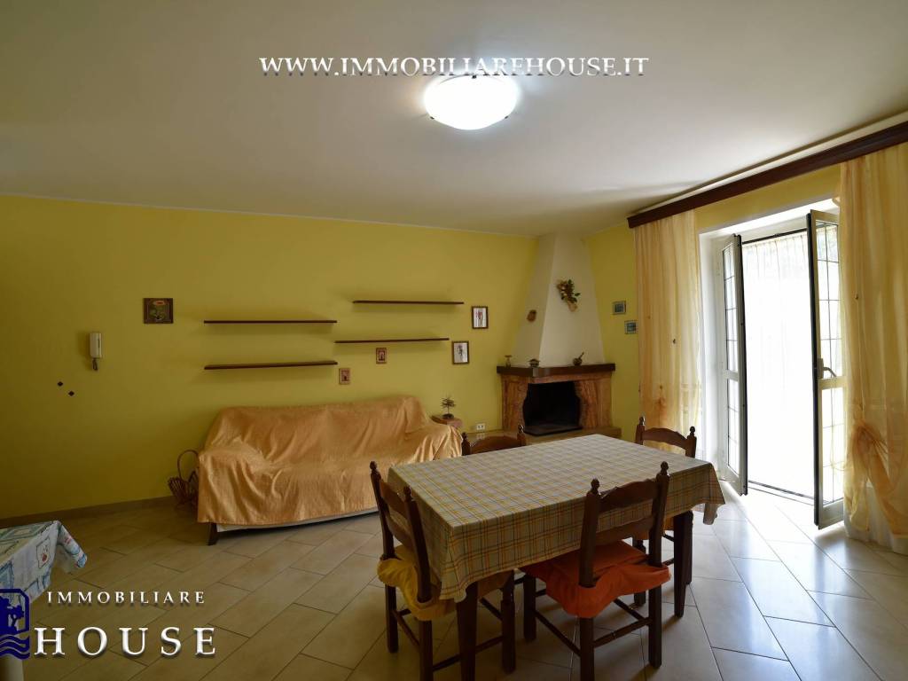 appartamento in vendita a Bolsena