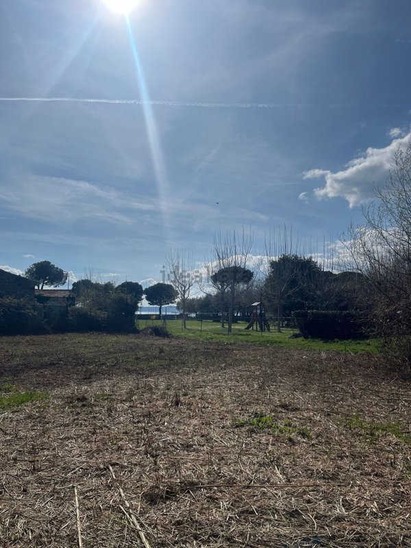 terreno edificabile in vendita a Bolsena