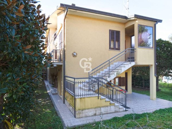 casa indipendente in vendita a Bolsena