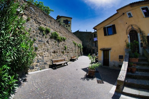 appartamento in vendita a Bolsena