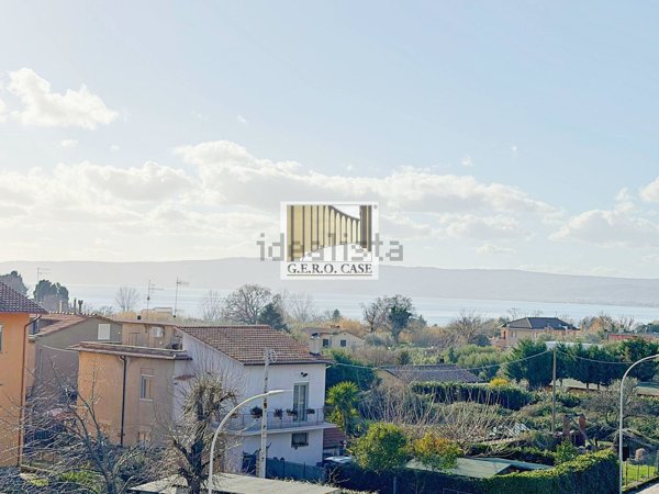 appartamento in vendita a Bolsena