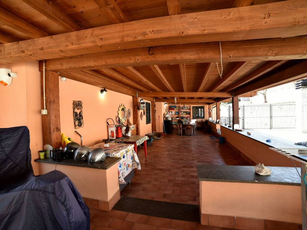 casa indipendente in vendita a Bolsena