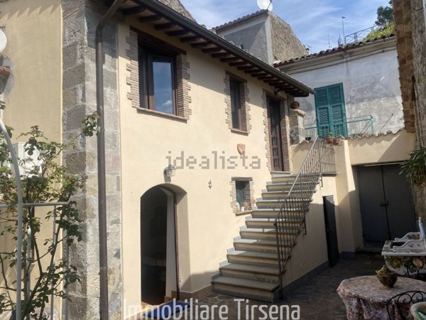 appartamento in vendita a Bolsena