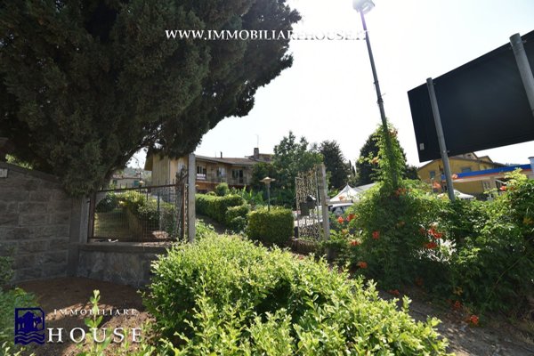 casa indipendente in vendita a Bolsena