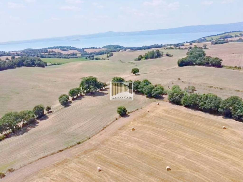 casa indipendente in vendita a Bolsena