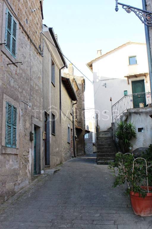 appartamento in vendita a Bomarzo