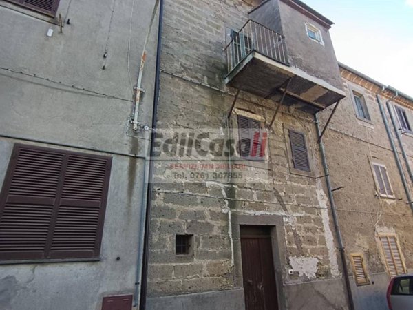 casa indipendente in vendita a Bomarzo