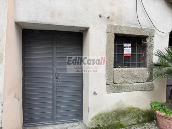 locale commerciale in vendita a Bomarzo