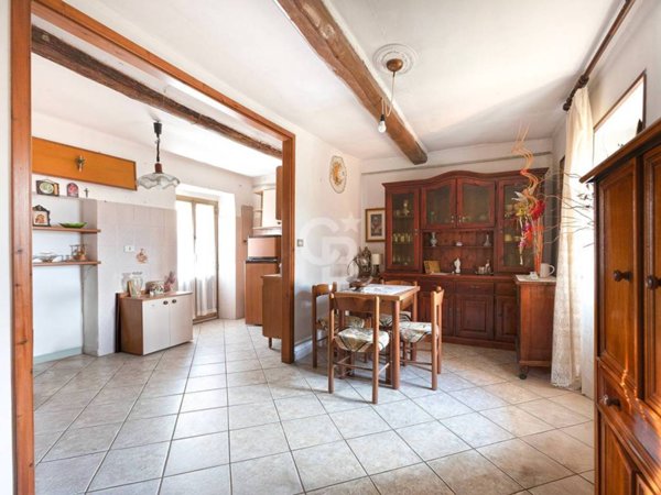 casa indipendente in vendita a Bomarzo