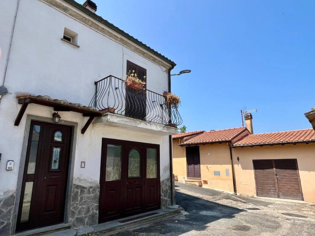 appartamento in vendita a Bomarzo