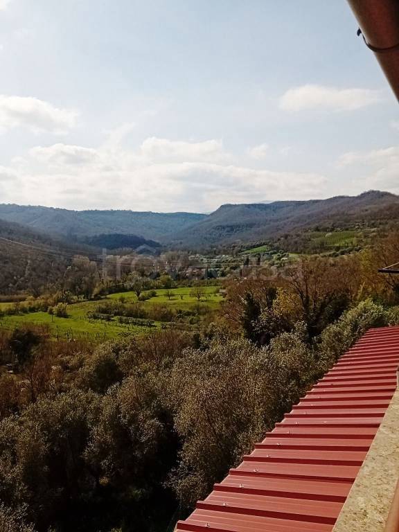 appartamento in vendita a Bomarzo