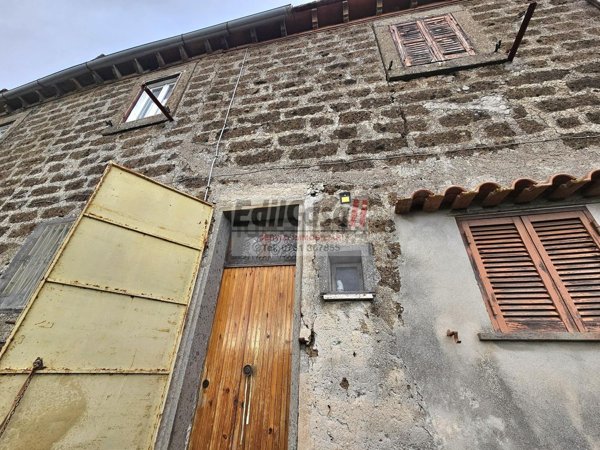 appartamento in vendita a Bomarzo