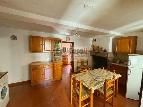 casa indipendente in vendita a Bomarzo