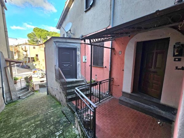 appartamento in vendita a Bomarzo