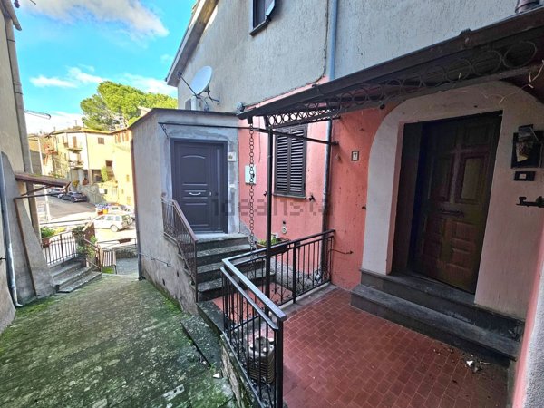 appartamento in vendita a Bomarzo