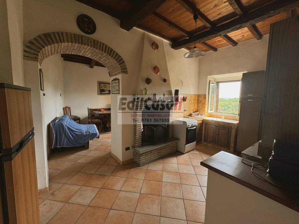 casa indipendente in vendita a Bomarzo