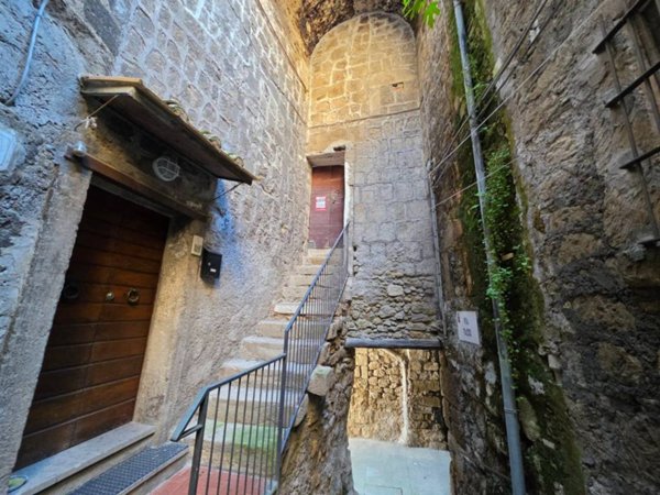 appartamento in vendita a Bomarzo