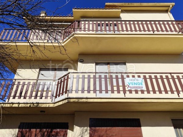 appartamento in vendita a Calcata