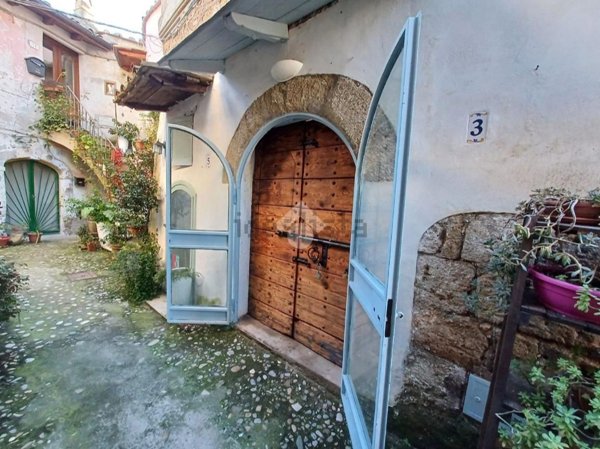 appartamento in vendita a Calcata