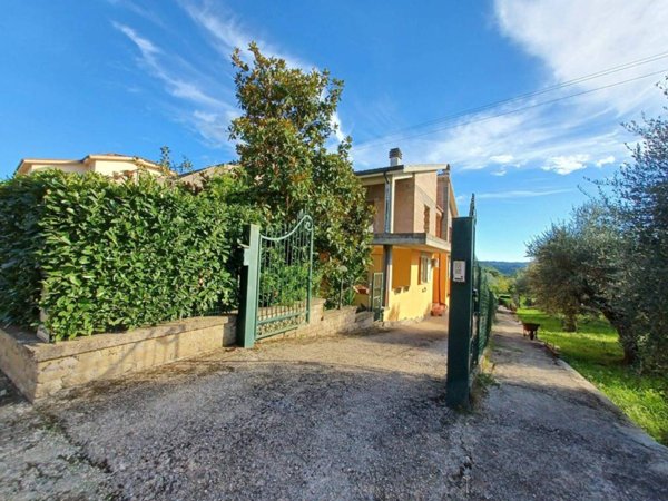 appartamento in vendita a Calcata