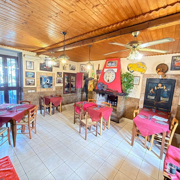 negozio in vendita a Calcata