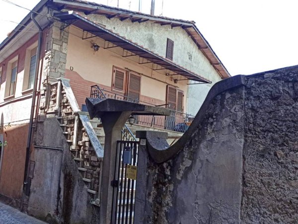 appartamento in vendita a Canepina