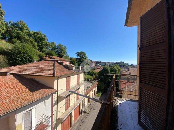 appartamento in vendita a Canepina