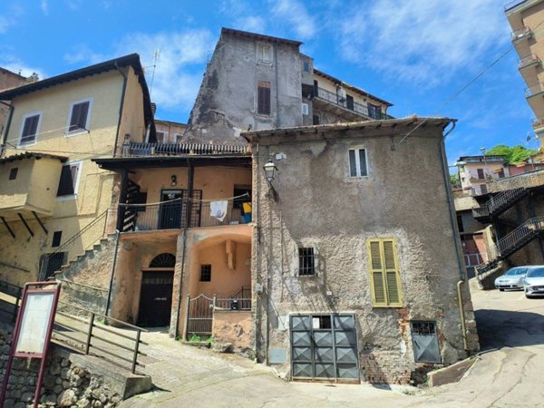 appartamento in vendita a Canepina