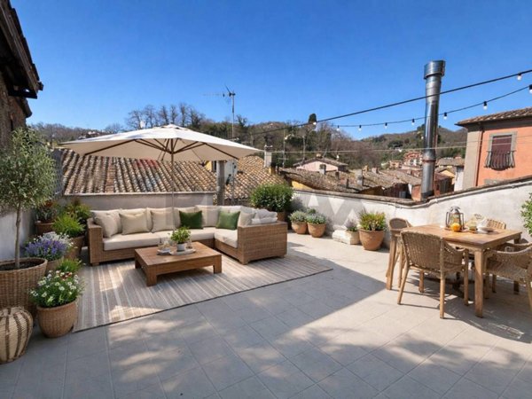 appartamento in vendita a Canepina