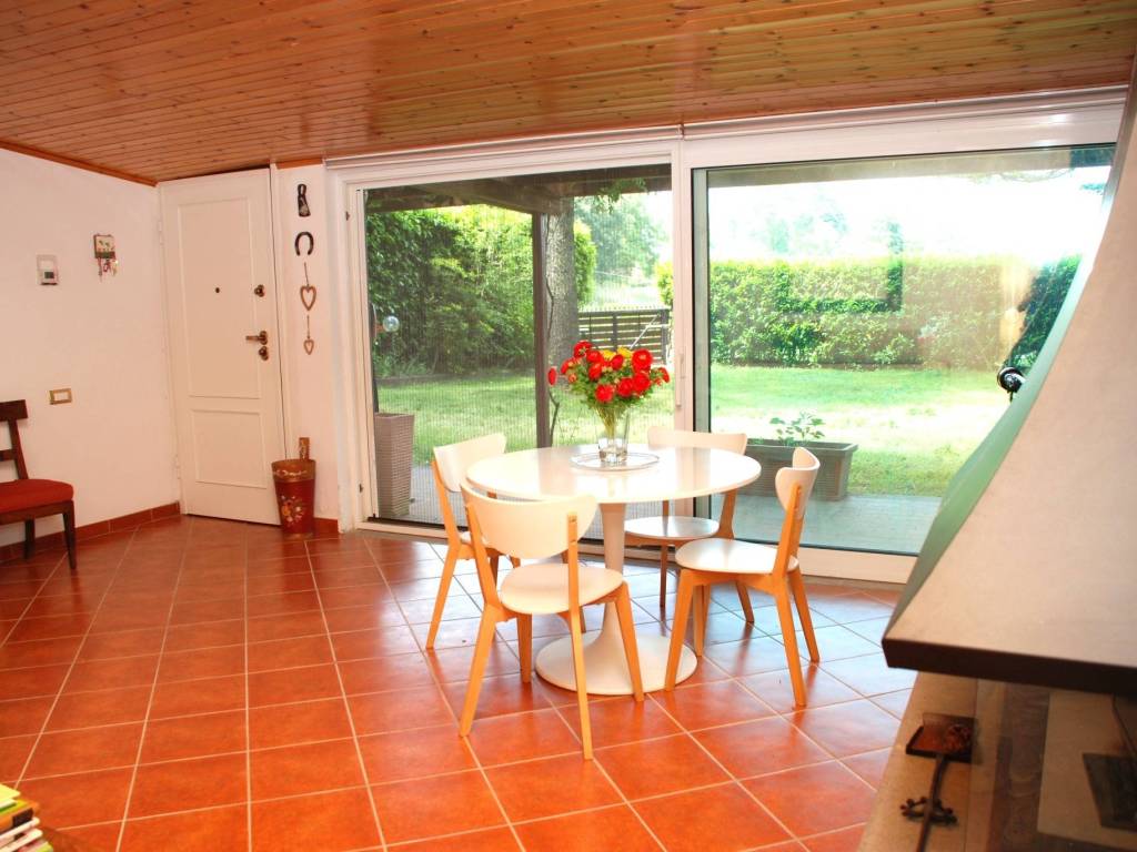 casa indipendente in vendita a Canepina