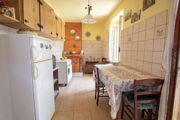 appartamento in vendita a Canepina