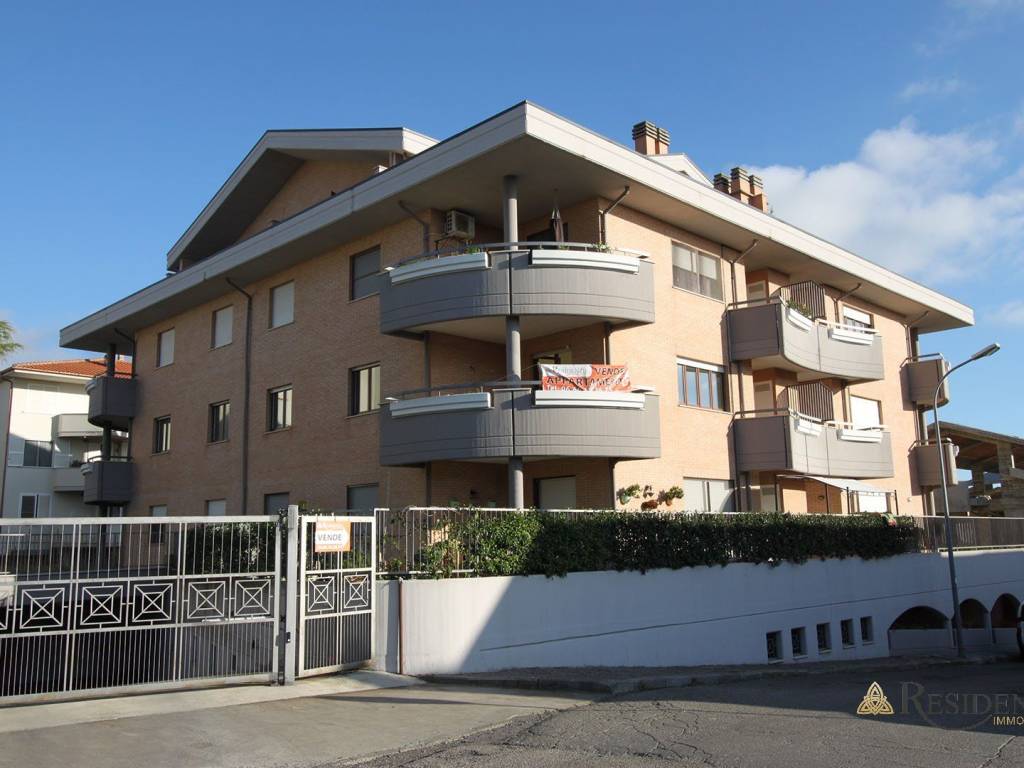 appartamento in vendita a Canino