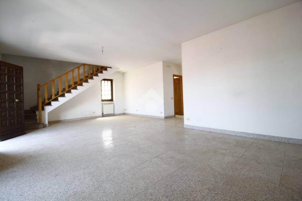 appartamento in vendita a Canino