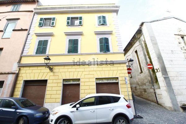 appartamento in vendita a Canino