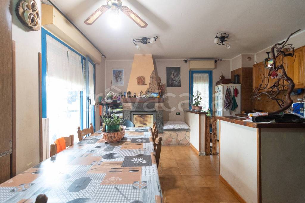 appartamento in vendita a Canino