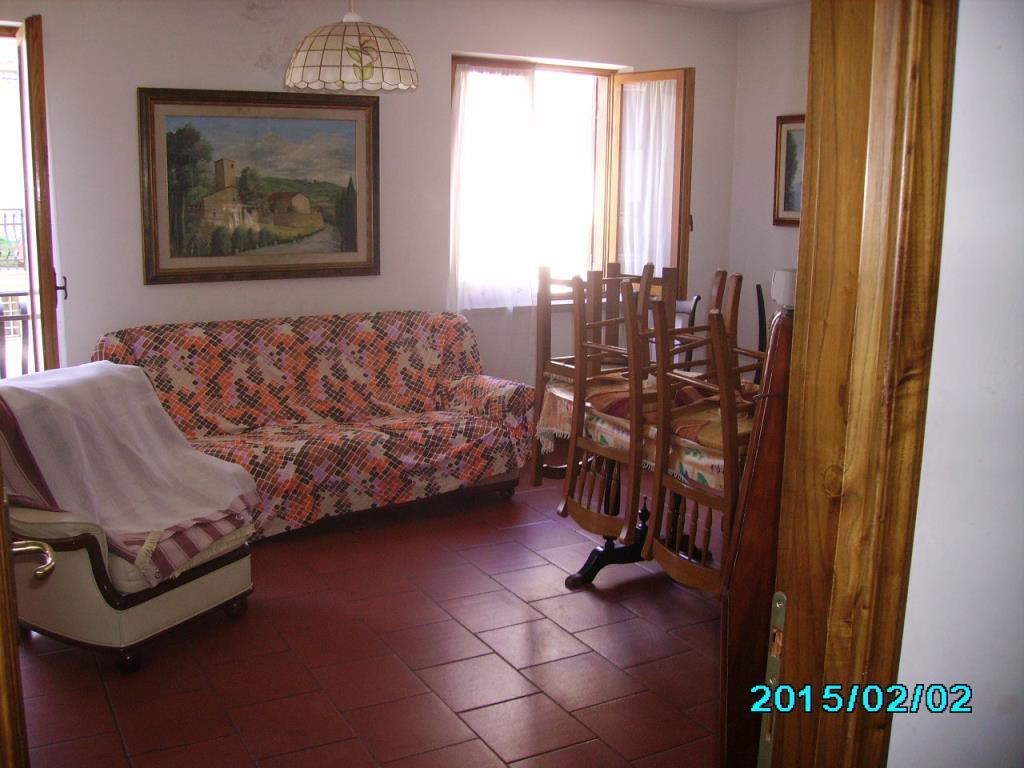intera palazzina in vendita a Canino
