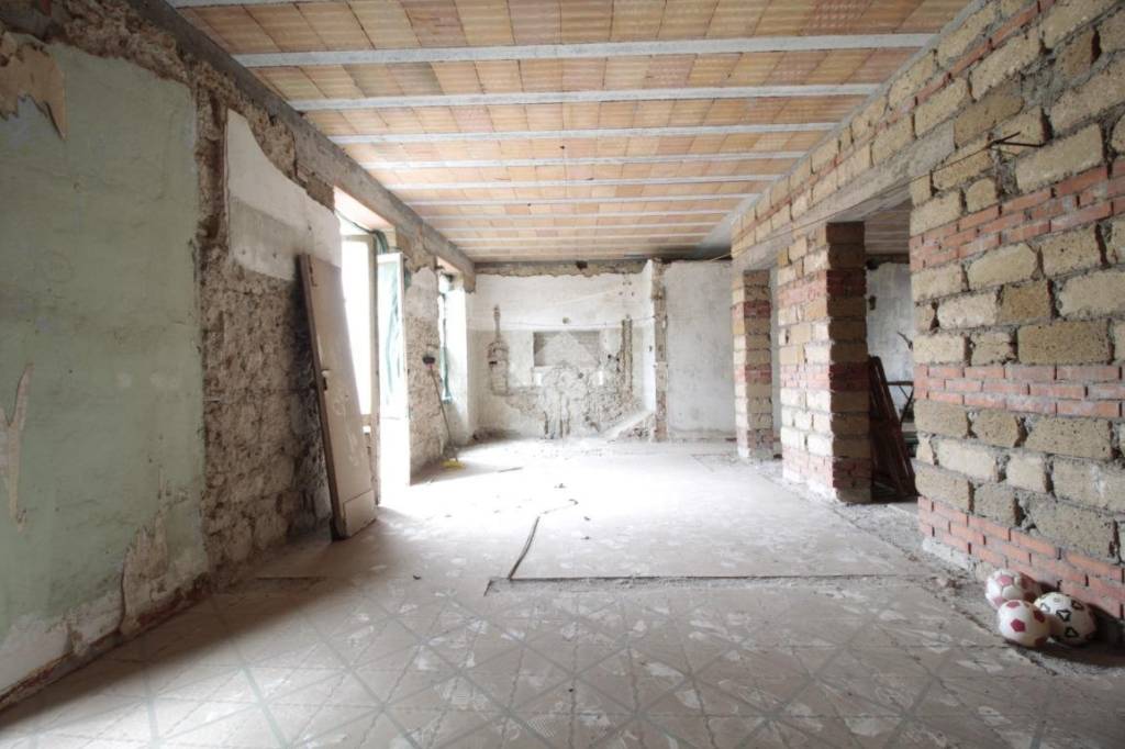 appartamento in vendita a Canino