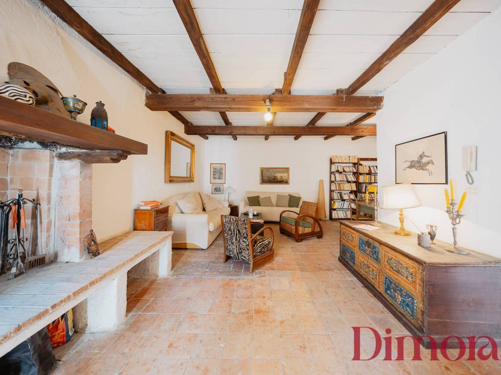 appartamento in vendita a Canino