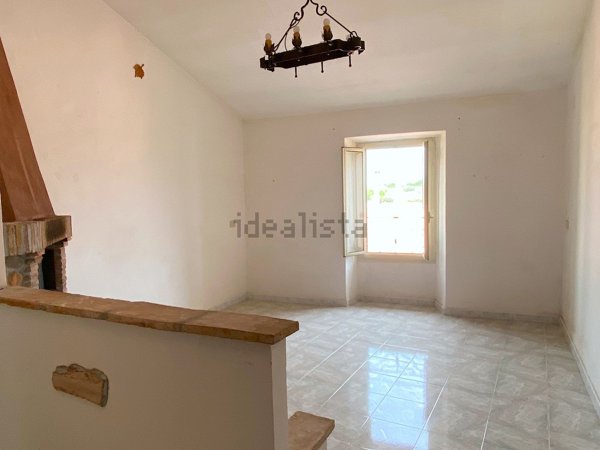 appartamento in vendita a Canino