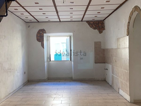 appartamento in vendita a Canino