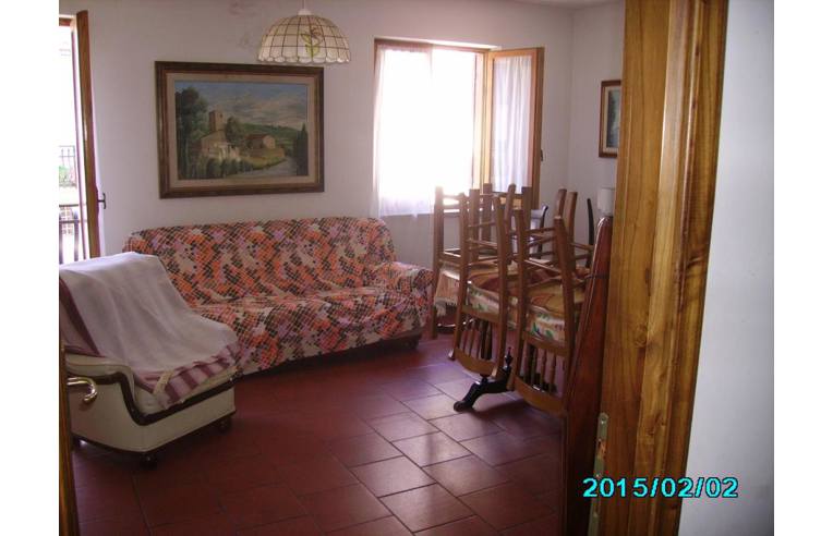 intera palazzina in vendita a Canino