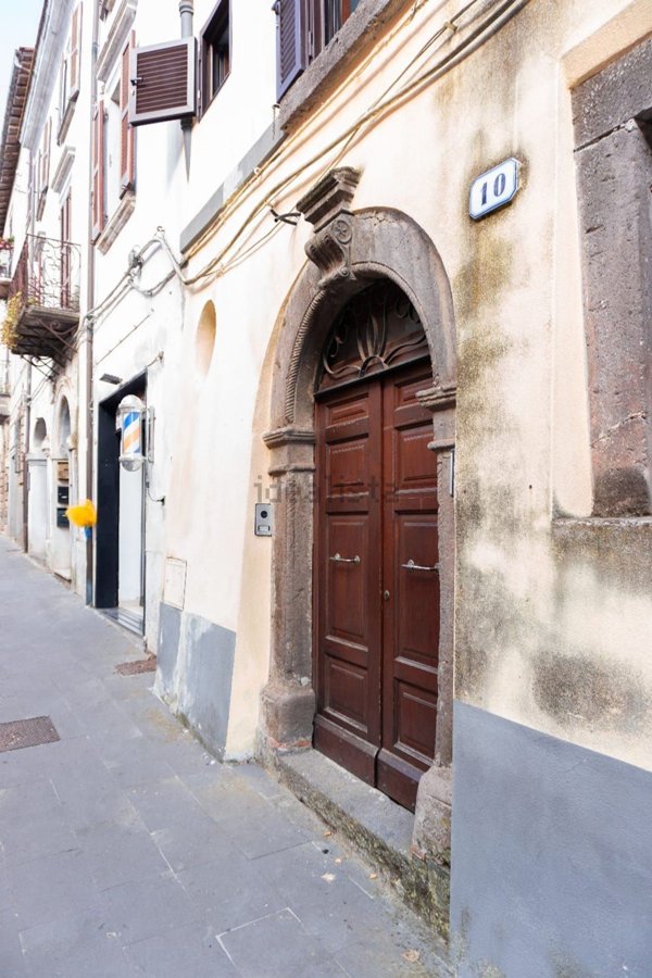 appartamento in vendita a Canino