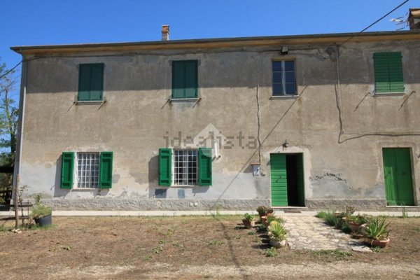 appartamento in vendita a Canino