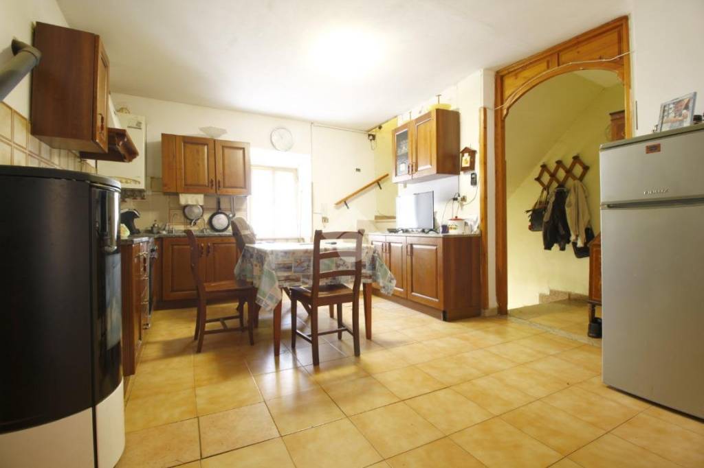 appartamento in vendita a Canino