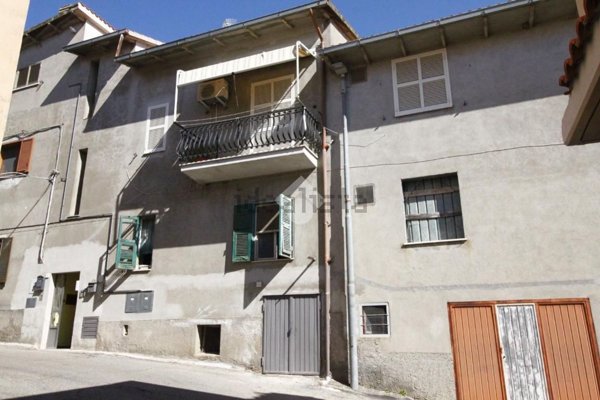 appartamento in vendita a Canino