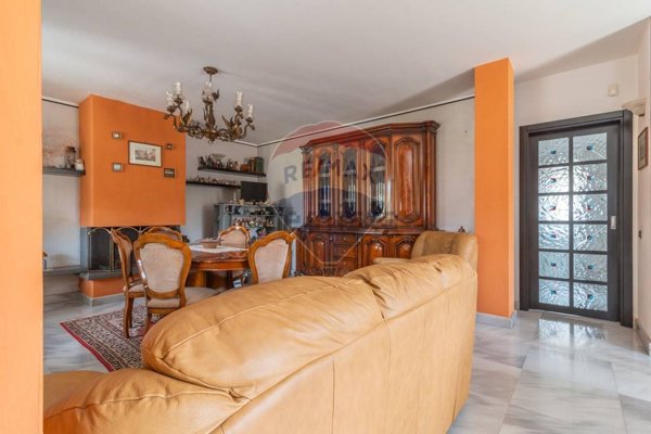 appartamento in vendita a Canino