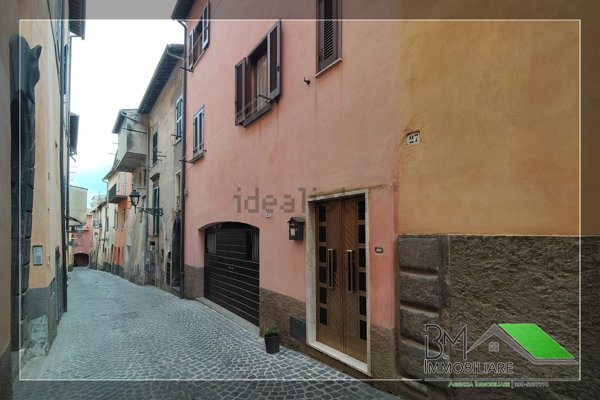 appartamento in vendita a Canino